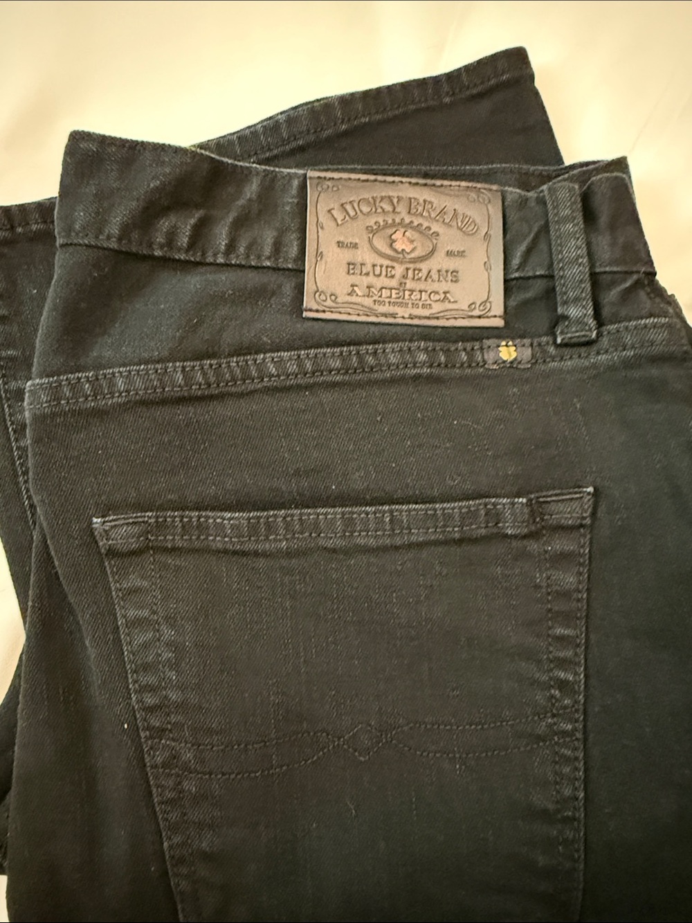 Lucky Brand 410 Athletic Fit Jeans - 33x32